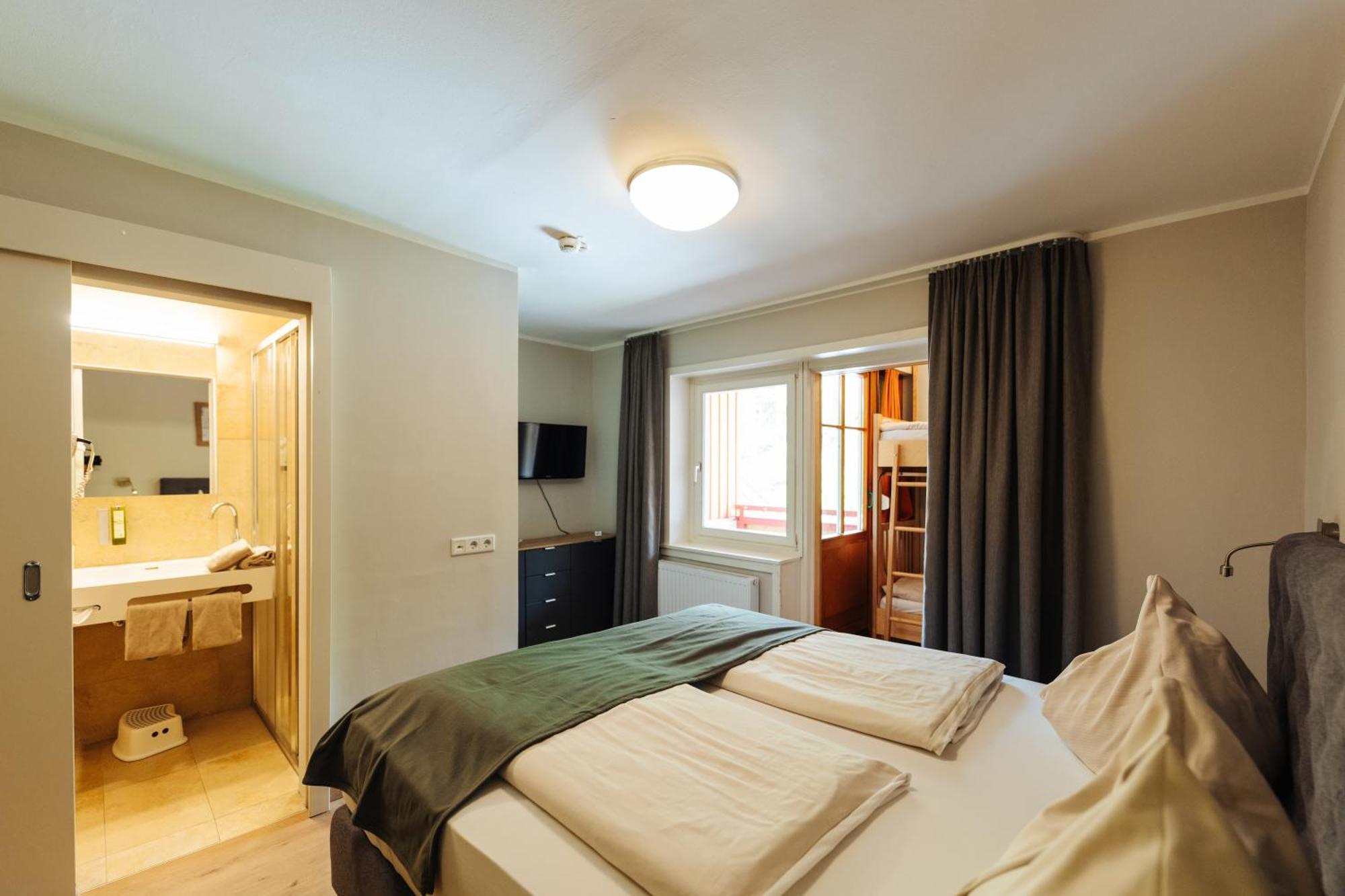 Trebesingerhof Hotel Ngoại thất bức ảnh